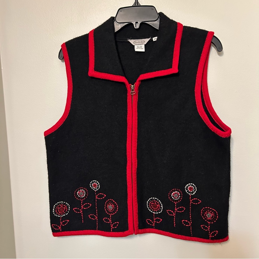 Stonebridge 100% Wool Vest Women’s‎ PM Petite Medium Full Zip Embroidered Beaded